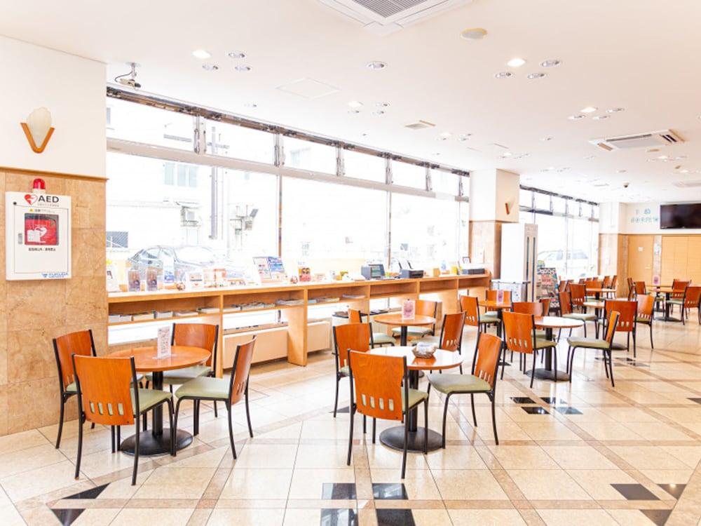 Toyoko Inn Hokkaido Asahikawa Ekimae Ichijo Dori Ngoại thất bức ảnh
